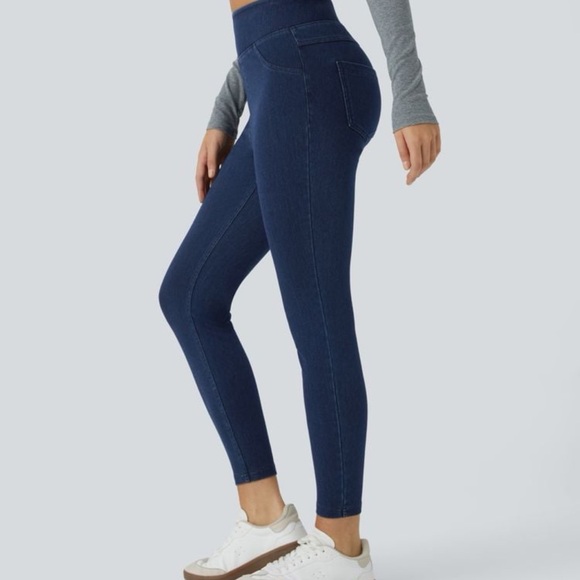 NWOT Halara Flex High Waisted Pocket Denim Casual Leggings capri dark blue large - Picture 2 of 5